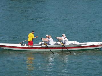 Zieleinfahrt Team "Freitag Fitness" beim zweiten Lauf