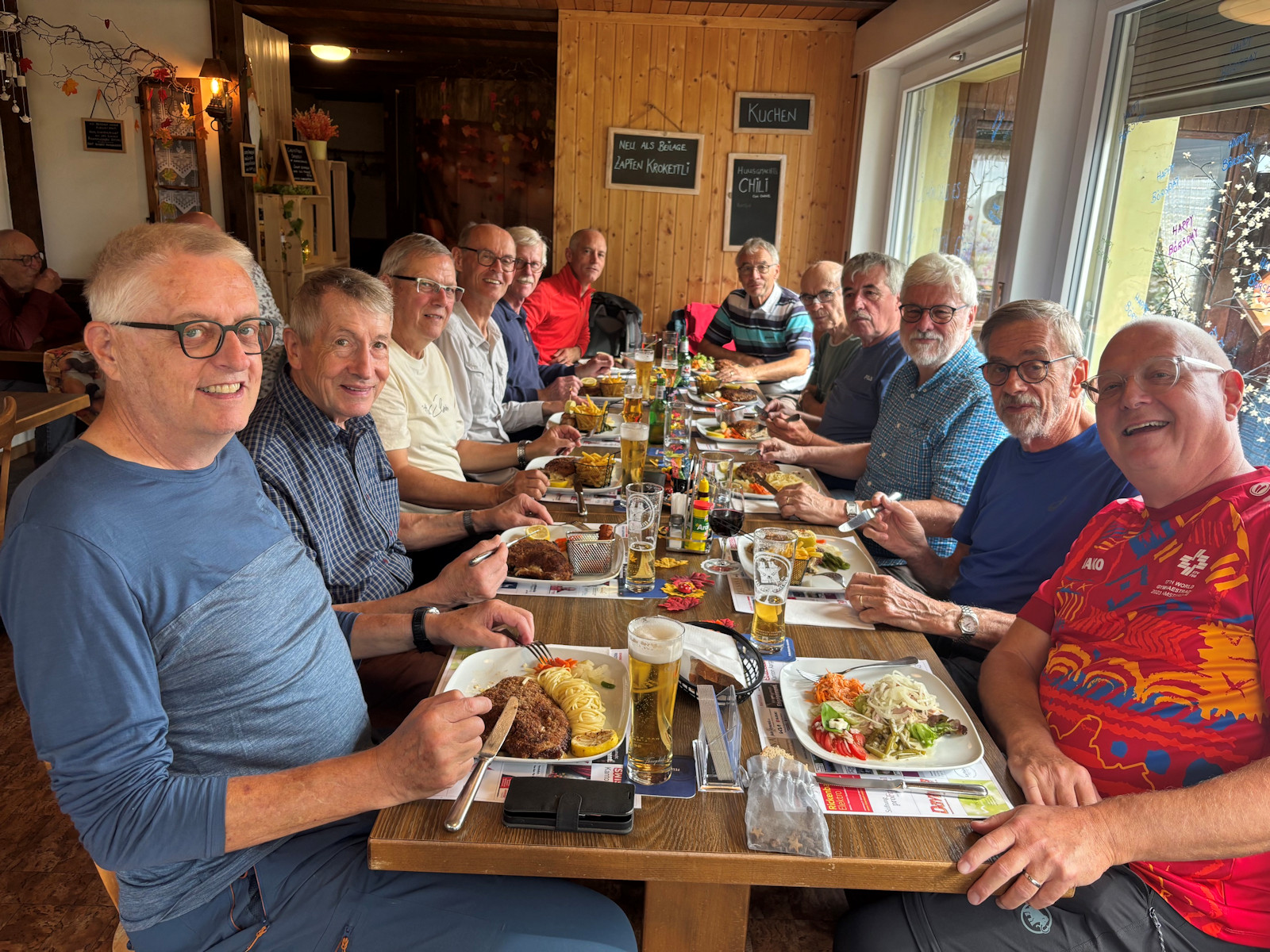 Noch einmal die 12 Teilnehmer, links: René, Heinz, Bruno, Thomas, Peter, Felix, rechts: Urs-Martin, Geri, Karl, Werner, Thomas, Thomas