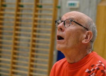 Ein UFO? Nein, bloss ein Volleyball ...