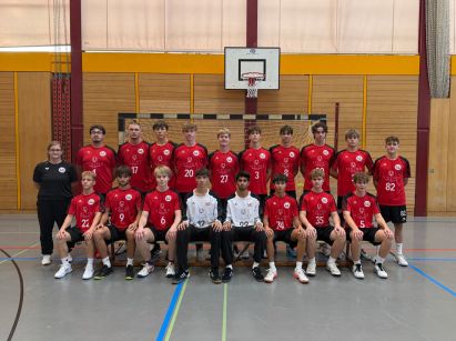 U19